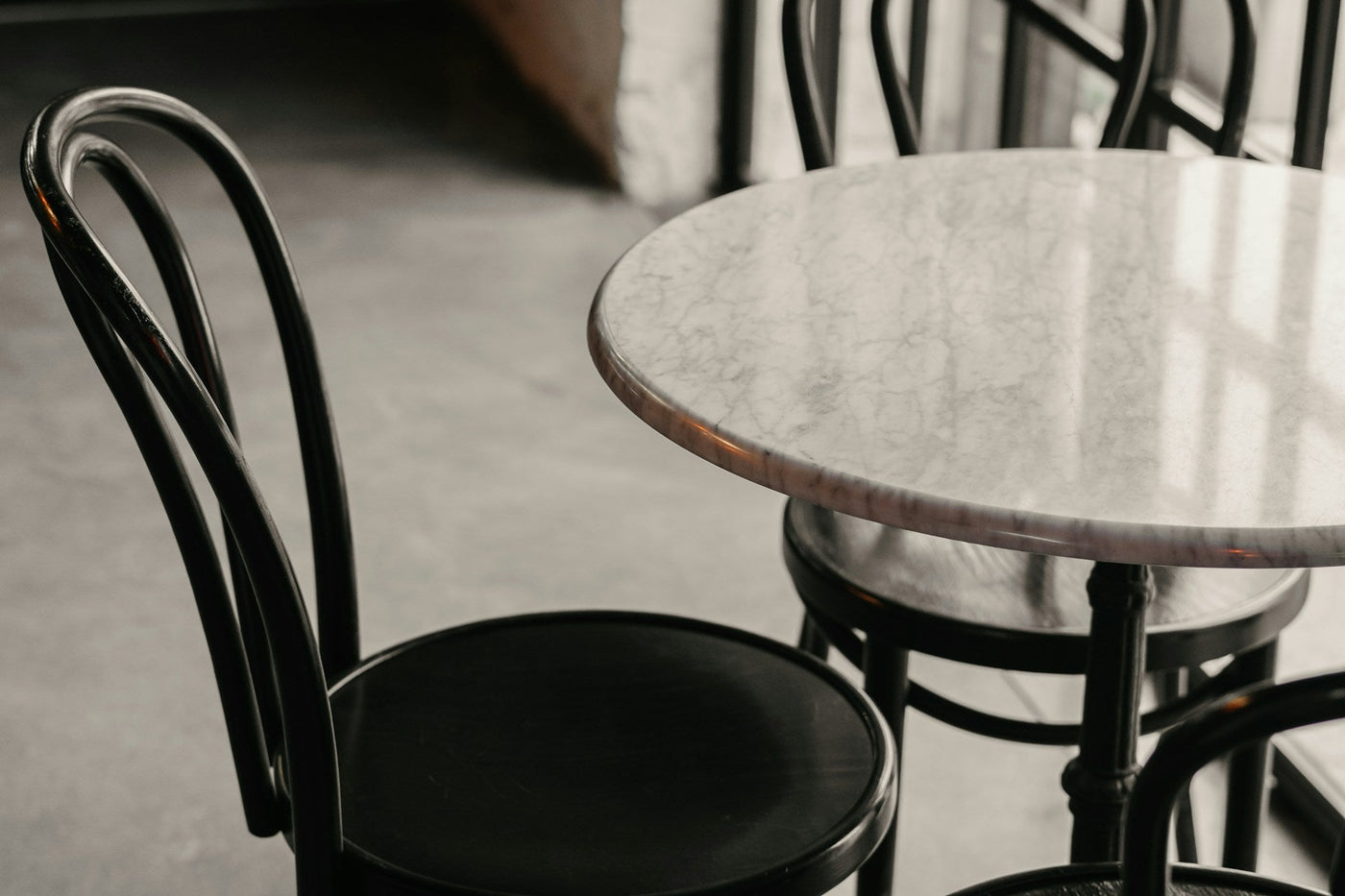 Restoring Scratched Black and White Marble Dining Surfaces