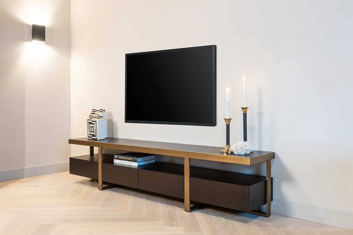 Richmond Interiors Diddley Black Oak Wood & Gold TV Unit