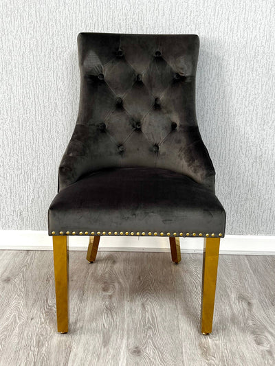 Louis Marble & Gold 130cm Round Dining Table With Quilted Gold Lion Knocker Velvet Chairs
