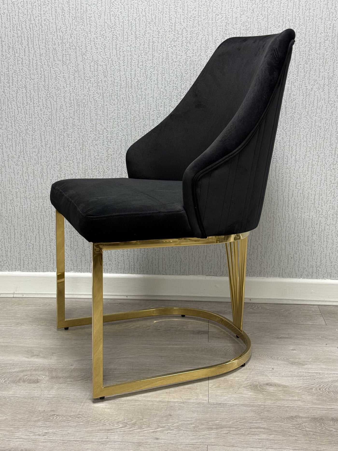 Elina 180cm Gold Dining Table With Carlton Velvet Gold Chairs