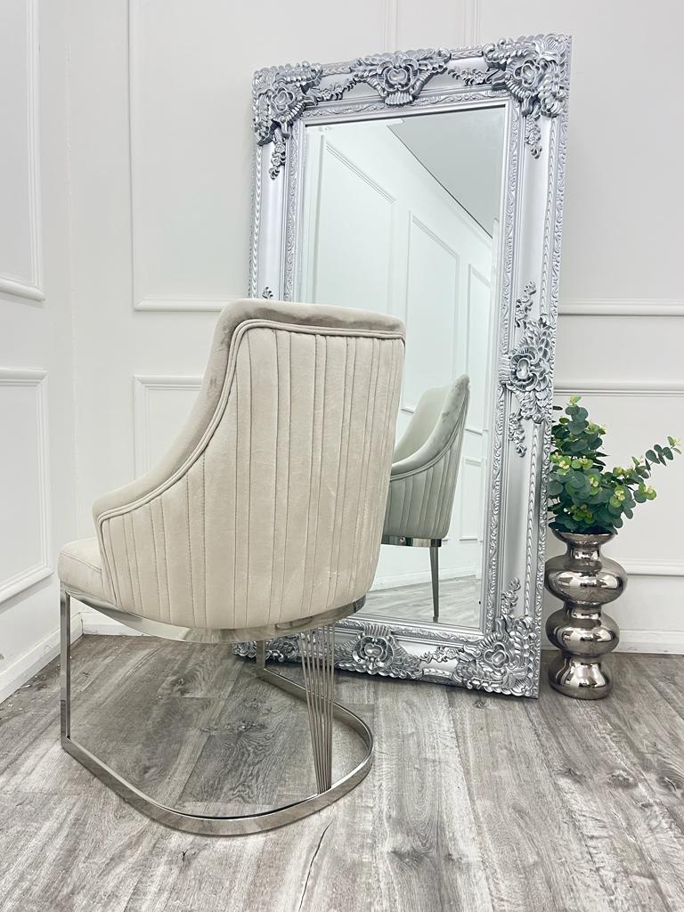 Louis Marble & Chrome Dining Table With Carlton Beige/Chrome Velvet Chairs