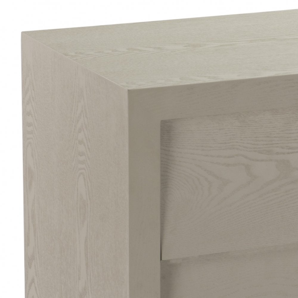 Madison Designs Brio Chest Of Drawers