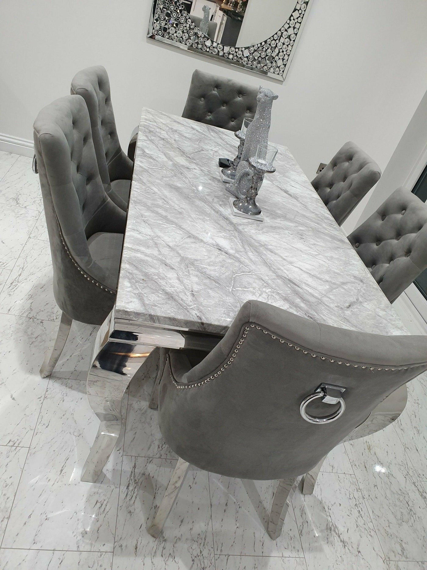 Grey knocker deals chairs and table